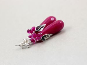 chileart biżuteria autorska jadeit kropla liść srebro kolczyki krople różowe